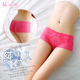 《AIMEI GIAREN》純情動人！緹花蕾絲透膚美型平角內褲﹝玫紅﹞