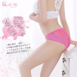 《AIMEI GIAREN》蜜愛蔓延！雙色花漾蕾絲環扣三角褲﹝玫紅﹞