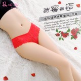 《AIMEI GIAREN》甜蜜邂逅！寬版細緻綉花蕾絲T字褲﹝紅﹞