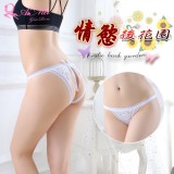 《AIMEI GIAREN》情慾後花園！免脫蝴蝶結繡花蕾絲中腰開襠褲﹝白﹞