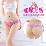 《AIMEI GIAREN》嬌嫩尤物！白底字母腰帶大花辦中腰T字褲﹝粉﹞